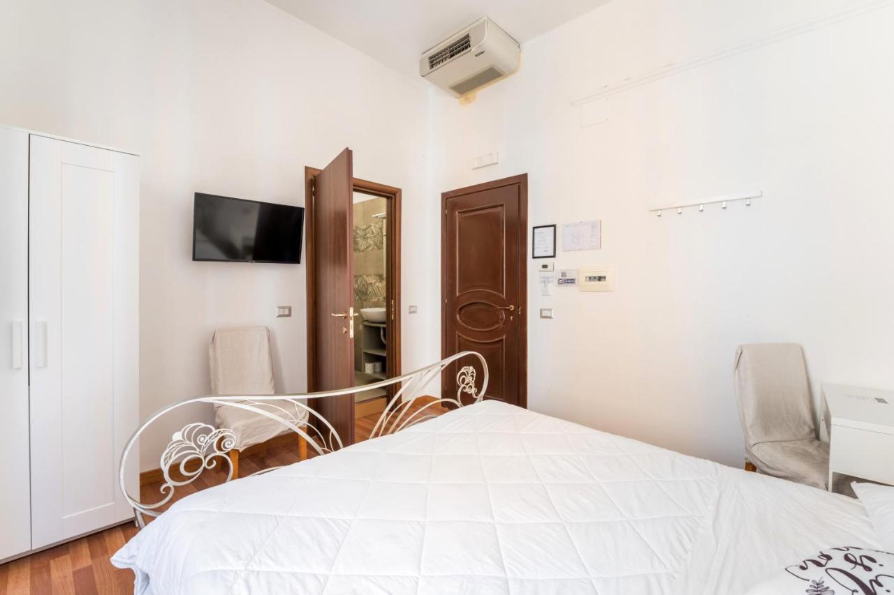Rooms Piramide Rome Buitenkant foto