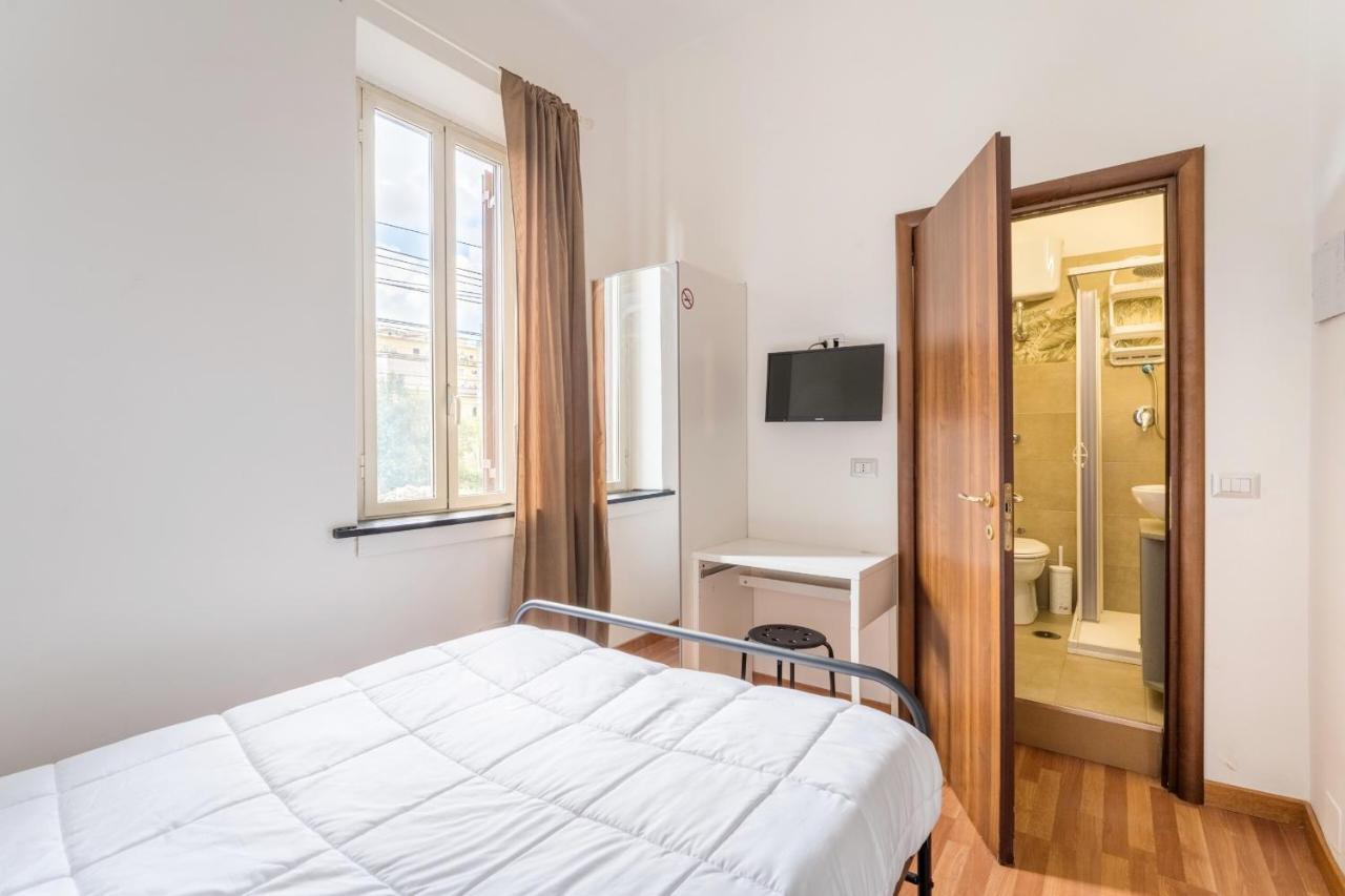 Rooms Piramide Rome Buitenkant foto