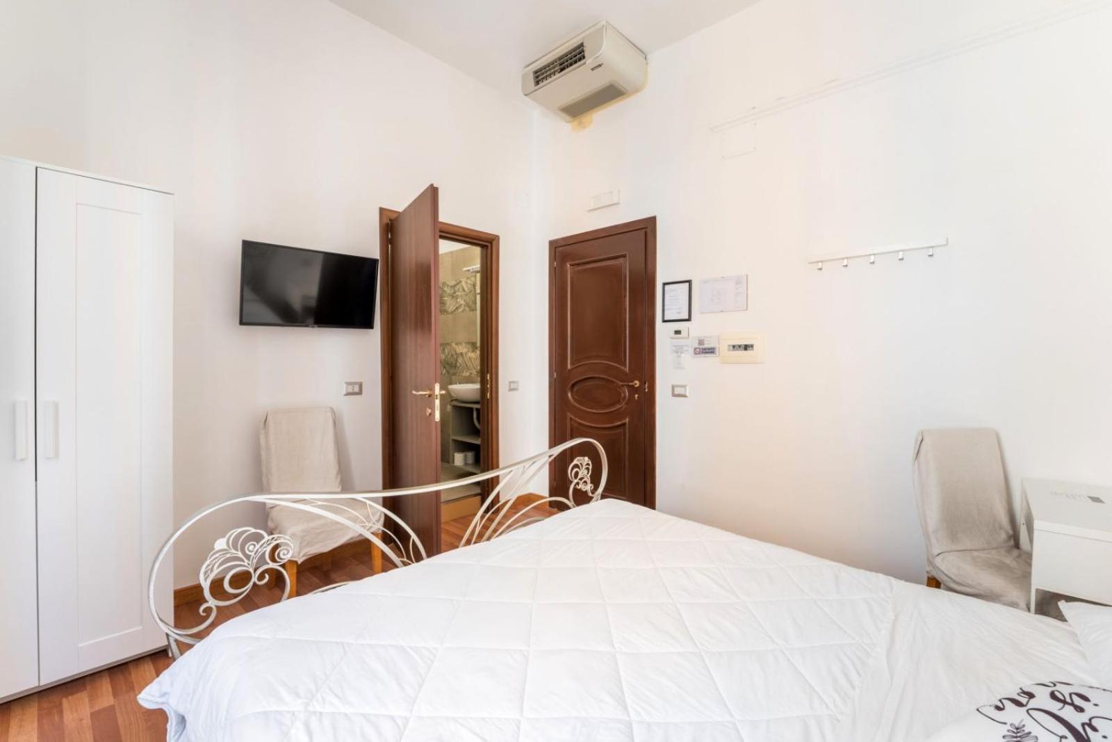 Rooms Piramide Rome Buitenkant foto